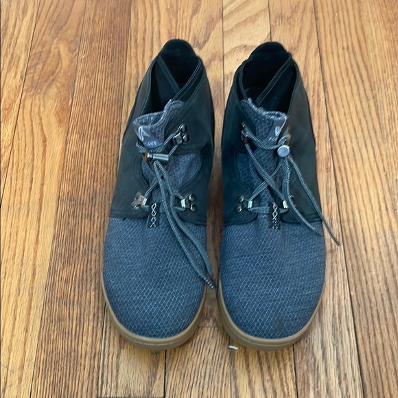 Forsake Contour Sneaker Boot Bootie Leather Women’s Size 9.5 - Picture 2 of 12